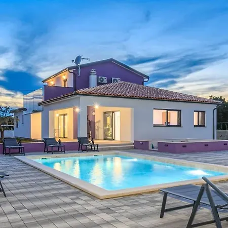 Vila 9 Marčana