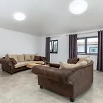 9 * Marčana