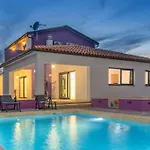 Villa 9
